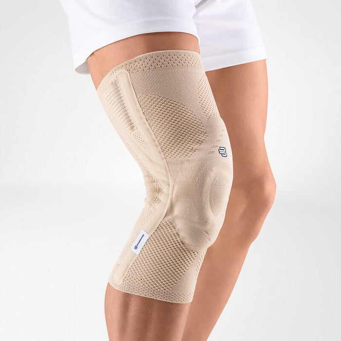Bauerfeind GenuTrain P3 Knee Brace - Patellar Stabilizer for Pain from Misalignment and Instability