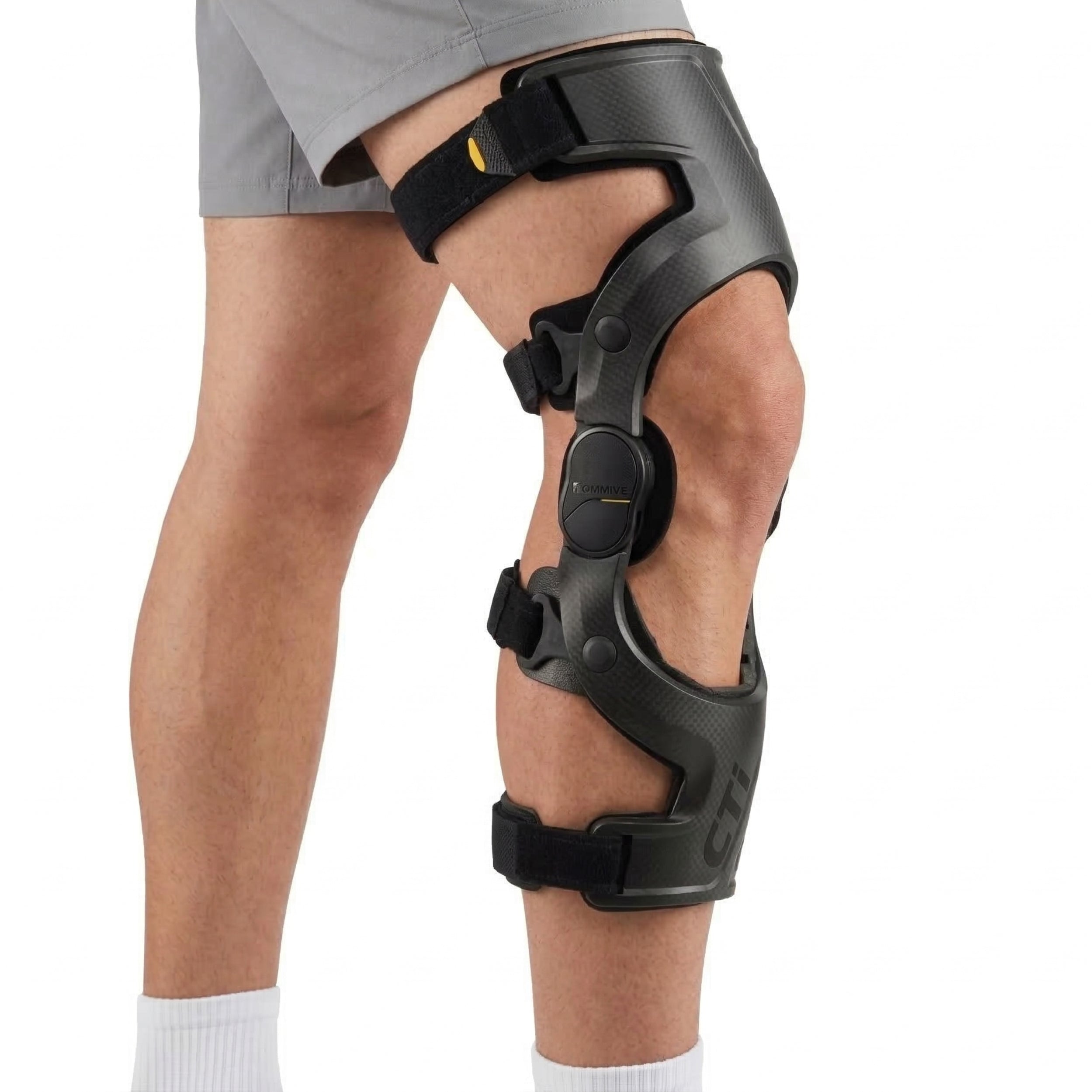 Brace Direct Ossur CTi3 Carbon Fiber Knee Brace | Brace Direct