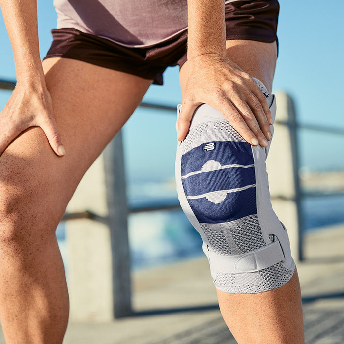 Bauerfeind GenuTrain S Knee Brace – Compression Knee Support for Swelling, Instability & Arthritis Relief