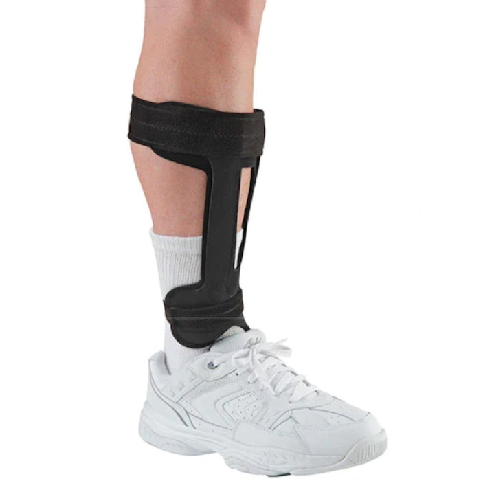 Right side view of the Ossur AFO Dynamic Brace with Flex Foot Design by Brace Direct, worn by a model.